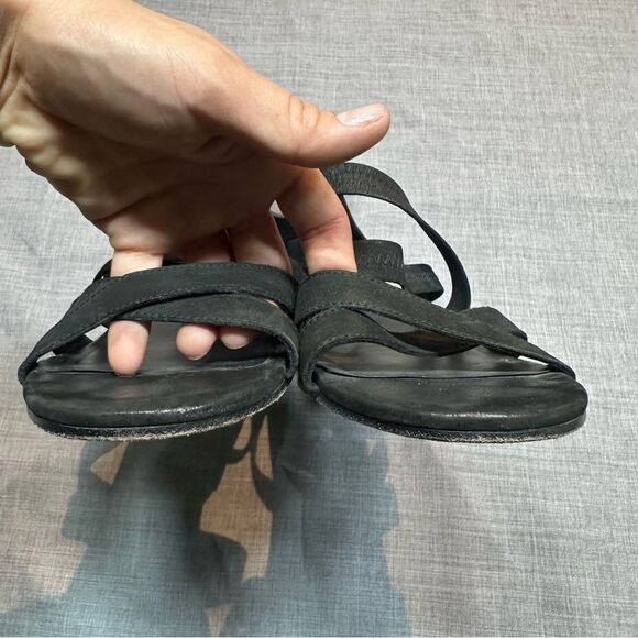 Eileen Fisher The Eva Leather Strappy Sandal in Black Size 10 - Picture 8 of 8